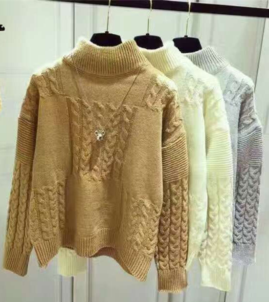 Adult sweater 43